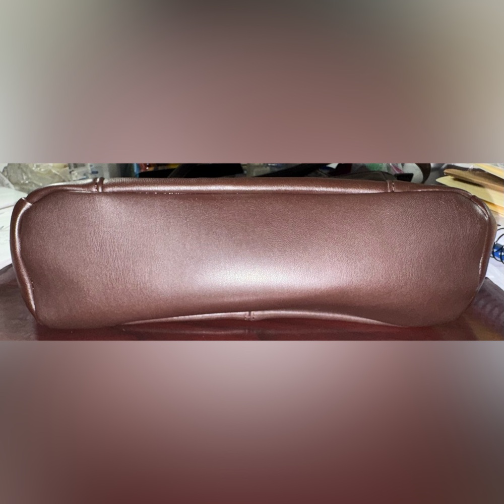 Wilsons Leather Tote Organizers Classic Brown Leather Shoulder Bag - Picture 8 of 10